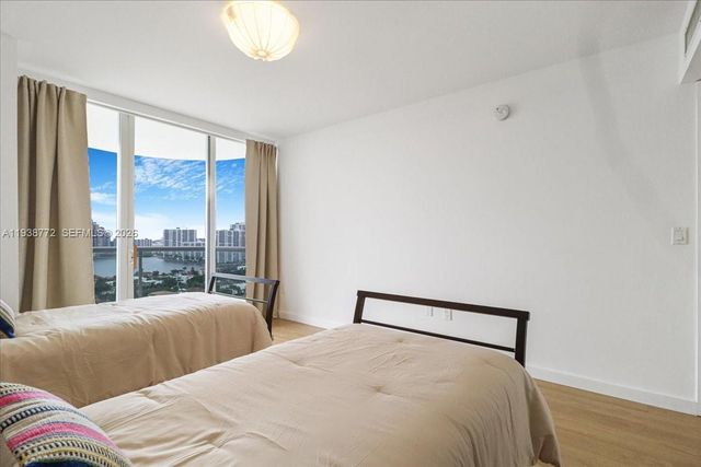 18671 Collins Avenue 2404, Sunny Isles Beach, FL 33160