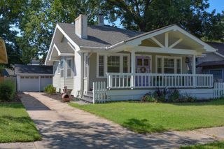 3323 Chatfield Pl, Wichita, KS 67208