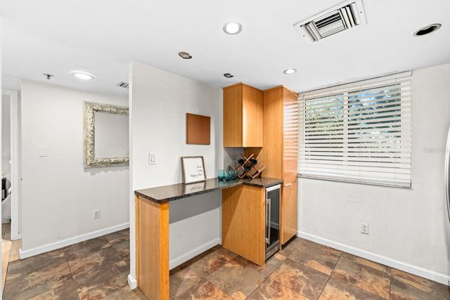 201 W LAUREL STREET 310, Tampa, FL 33602