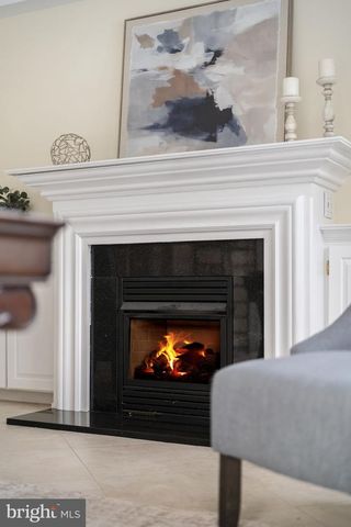 13 E NEWFIELD WAY, Bala Cynwyd, PA 19004