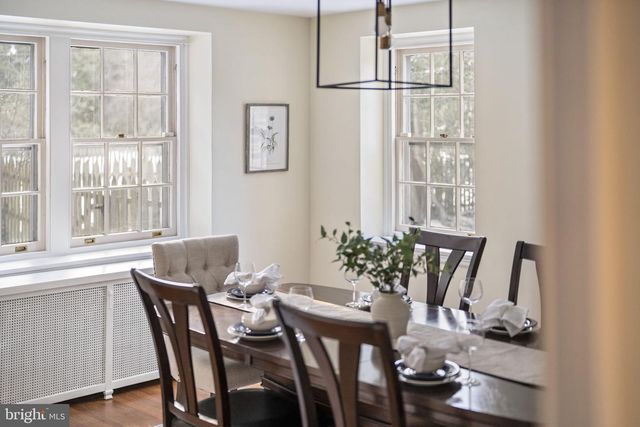 13 E NEWFIELD WAY, Bala Cynwyd, PA 19004