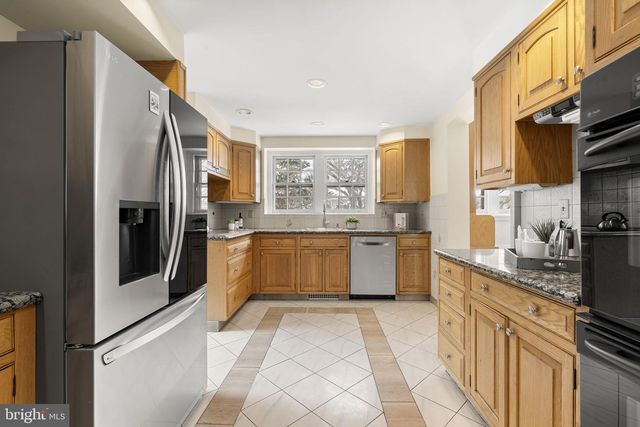 13 E NEWFIELD WAY, Bala Cynwyd, PA 19004