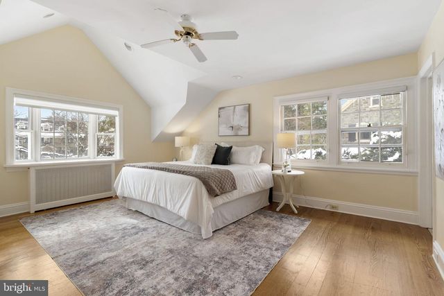 13 E NEWFIELD WAY, Bala Cynwyd, PA 19004