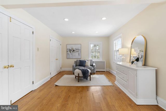 13 E NEWFIELD WAY, Bala Cynwyd, PA 19004