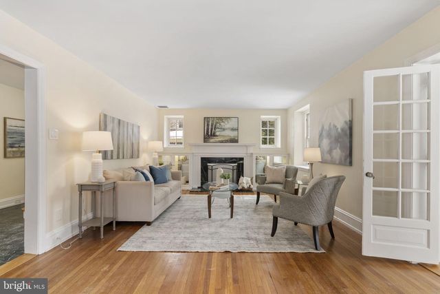 13 E NEWFIELD WAY, Bala Cynwyd, PA 19004