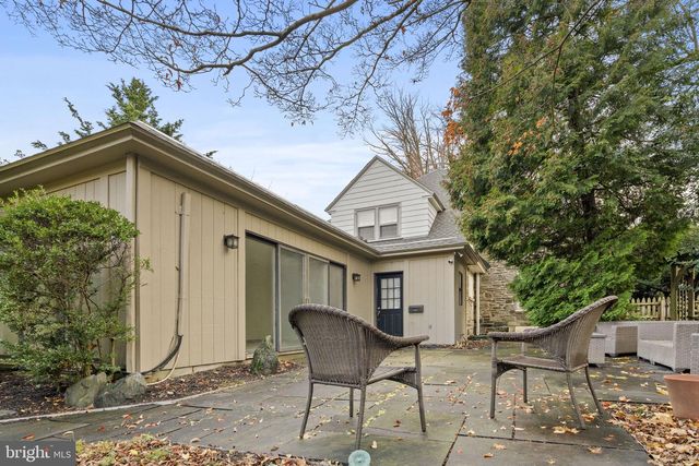 13 E NEWFIELD WAY, Bala Cynwyd, PA 19004