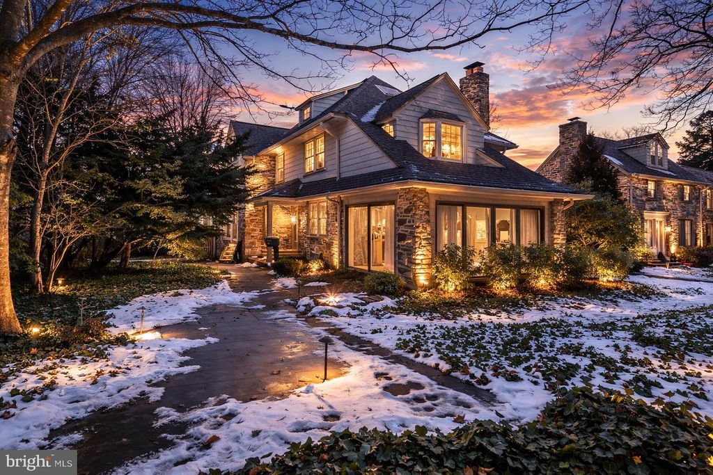 13 E NEWFIELD WAY, Bala Cynwyd, PA 19004