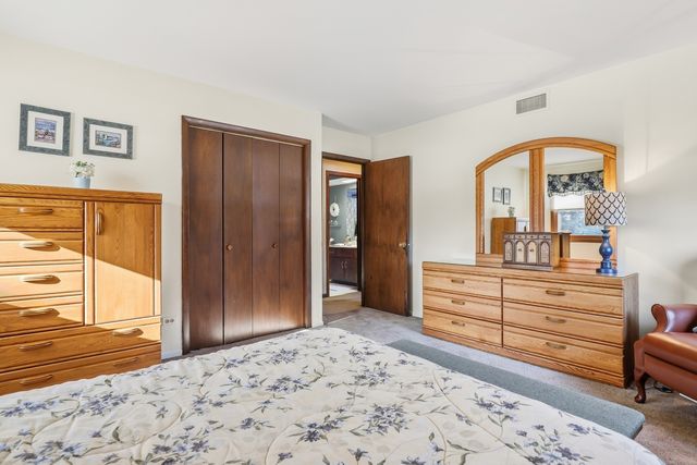 120 Apple Avenue, Lemont, IL 60439