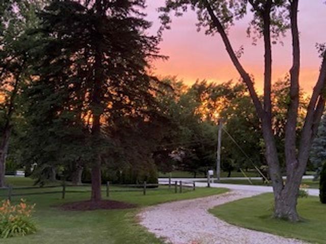 120 Apple Avenue, Lemont, IL 60439