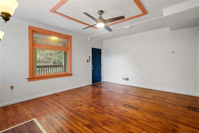 520 Suffolk Street, Fineview, PA 15214