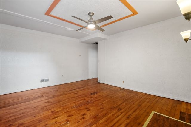 520 Suffolk Street, Fineview, PA 15214