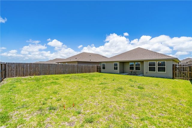 2689 Excelsior Blvd, Corpus Christi, TX 78415