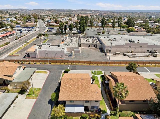 1450 Melrose Avenue 27, Chula Vista, CA 91911