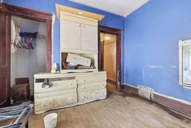 16001 Loomis Avenue, Harvey, IL 60426