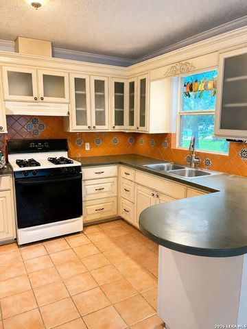 1241 WILTSHIRE AVE, Terrell Hills, TX 78209
