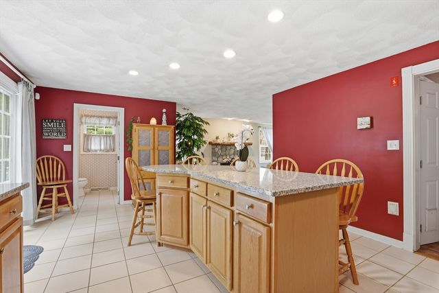 6 Packard Street, Woburn, MA 01801