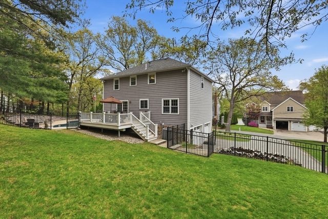 6 Packard Street, Woburn, MA 01801