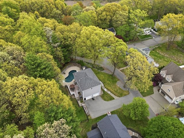 6 Packard Street, Woburn, MA 01801