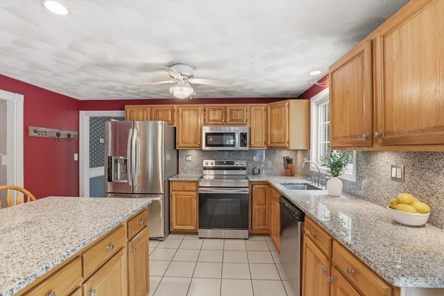 6 Packard Street, Woburn, MA 01801