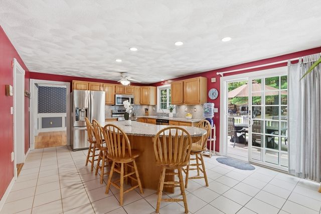 6 Packard Street, Woburn, MA 01801