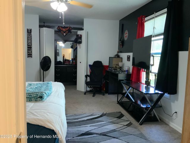 18059 Carrolwood Drive, Brooksville, FL 34604