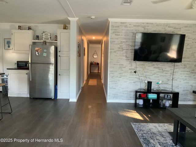 18059 Carrolwood Drive, Brooksville, FL 34604