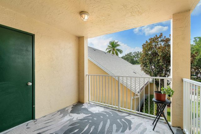 6283 La Costa Drive E, Boca Raton, FL 33433