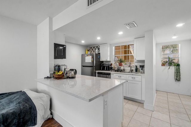6283 La Costa Drive E, Boca Raton, FL 33433