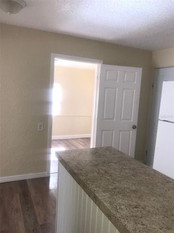 1847 AUBURN STREET S, St Petersburg, FL 33712