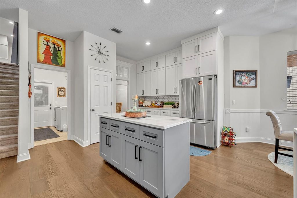 Image 19 of property listing at 13536 SUNSET LAKES CIRCLE, Winter Garden, FL 34787