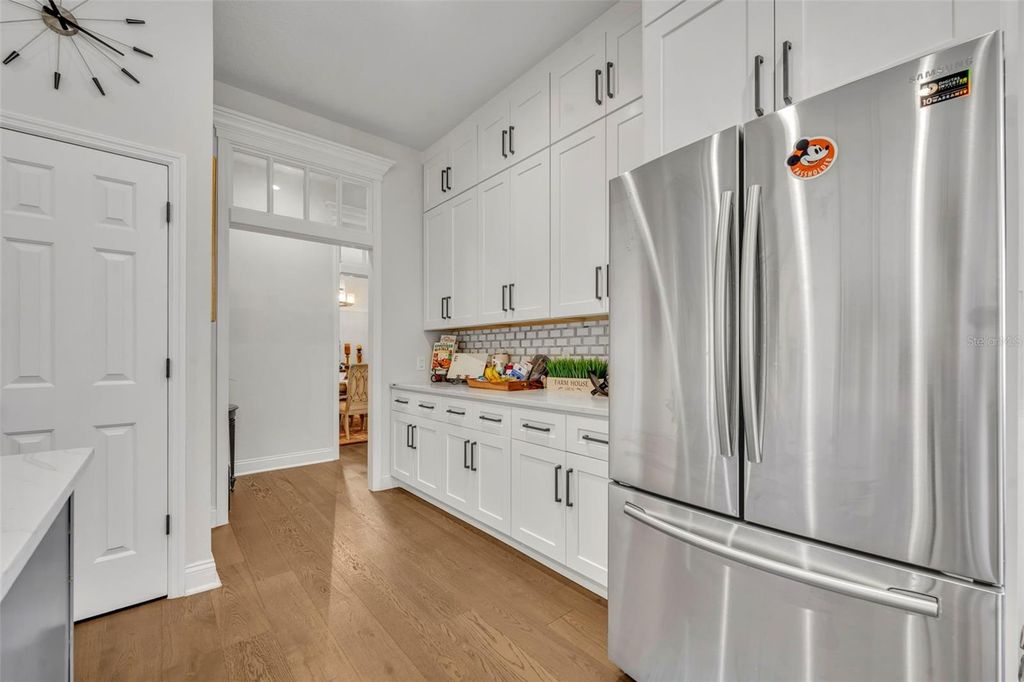 Image 21 of property listing at 13536 SUNSET LAKES CIRCLE, Winter Garden, FL 34787