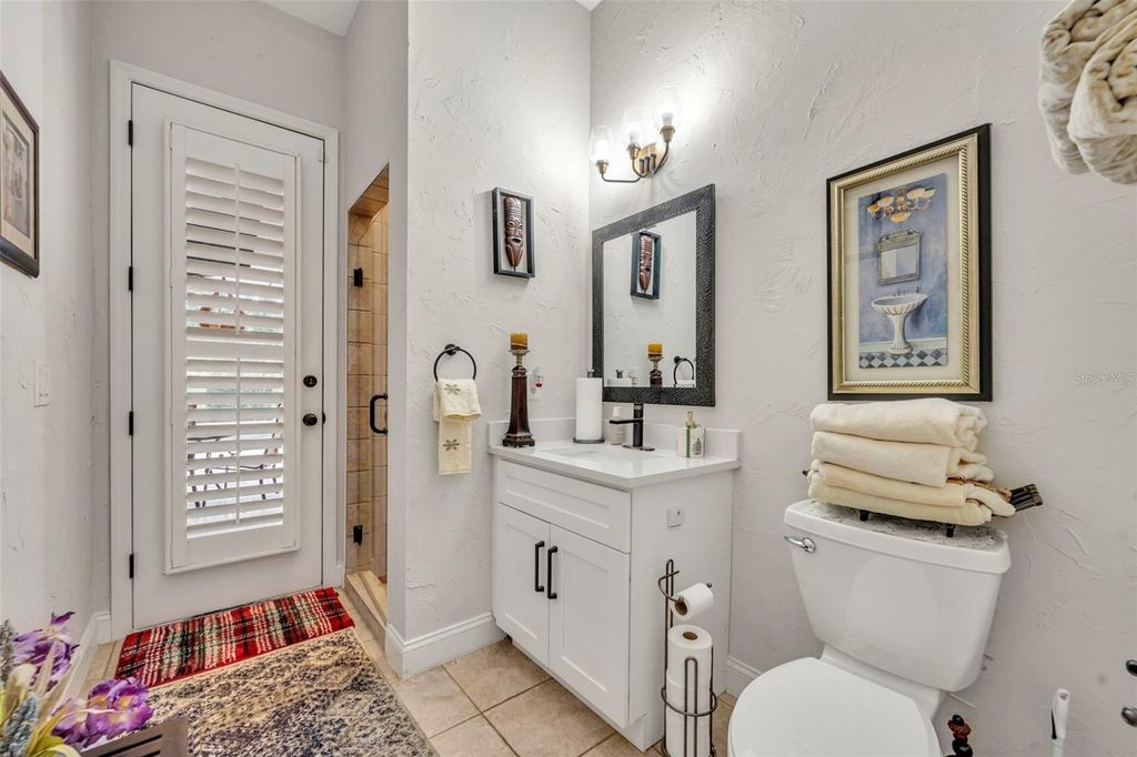 Image 35 of property listing at 13536 SUNSET LAKES CIRCLE, Winter Garden, FL 34787