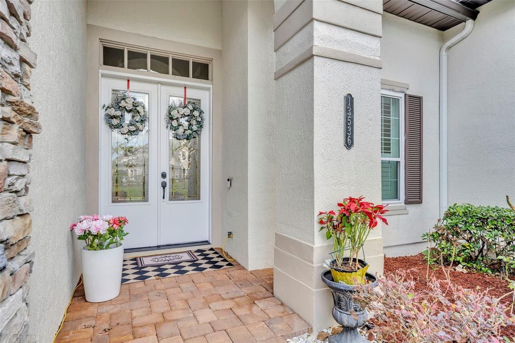 Image 55 of property listing at 13536 SUNSET LAKES CIRCLE, Winter Garden, FL 34787