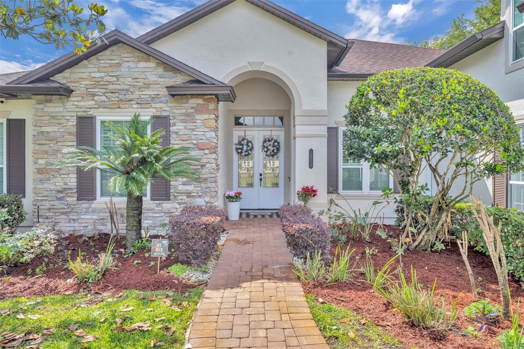 Image 56 of property listing at 13536 SUNSET LAKES CIRCLE, Winter Garden, FL 34787