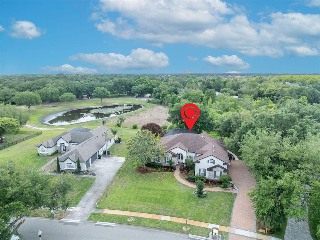 Image 58 of property listing at 13536 SUNSET LAKES CIRCLE, Winter Garden, FL 34787