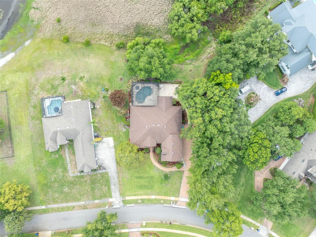 Image 63 of property listing at 13536 SUNSET LAKES CIRCLE, Winter Garden, FL 34787