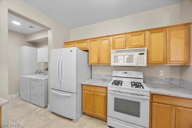 717 Peachy Canyon Circle 101, Las Vegas, NV 89144