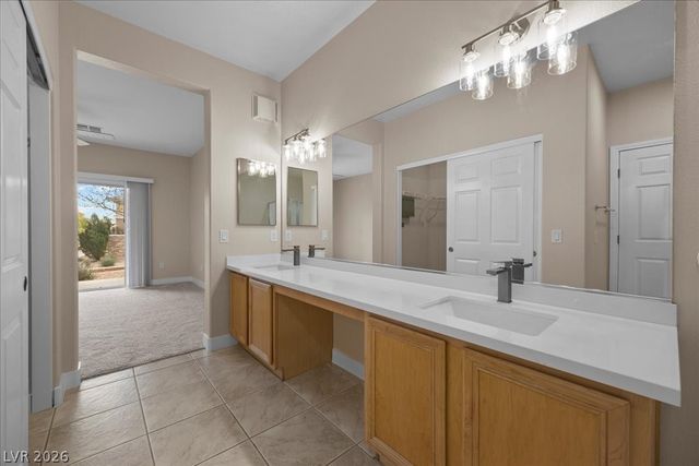 717 Peachy Canyon Circle 101, Las Vegas, NV 89144