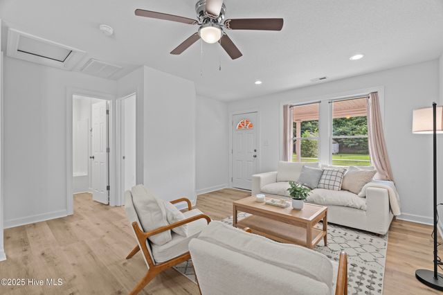 498 New Road, Elizabeth City, NC 27909