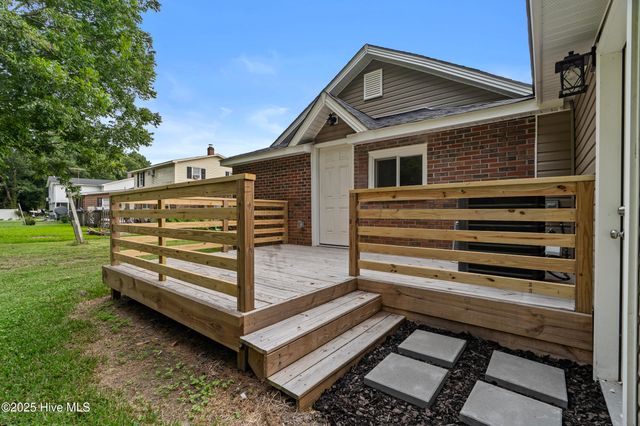 498 New Road, Elizabeth City, NC 27909