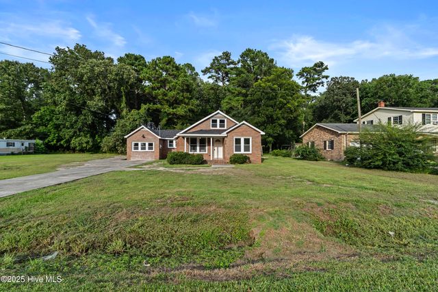 498 New Road, Elizabeth City, NC 27909