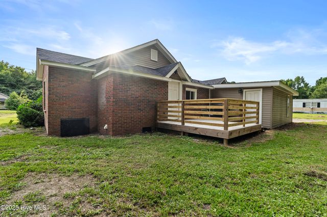 498 New Road, Elizabeth City, NC 27909