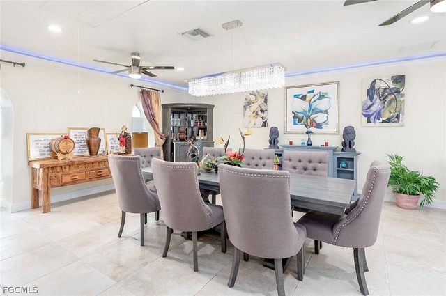 5208 SW 8th CT, Cape Coral, FL 33914