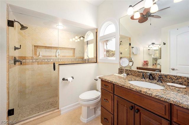 5208 SW 8th CT, Cape Coral, FL 33914