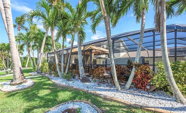 5208 SW 8th CT, Cape Coral, FL 33914