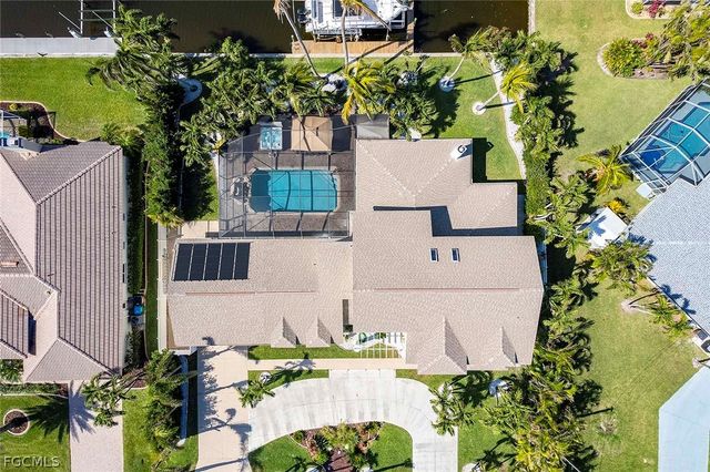 5208 SW 8th CT, Cape Coral, FL 33914