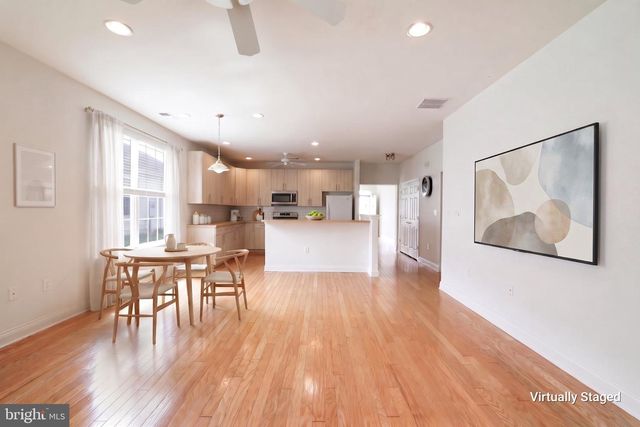30 SILVER LAKE DR, Barnegat, NJ 08005