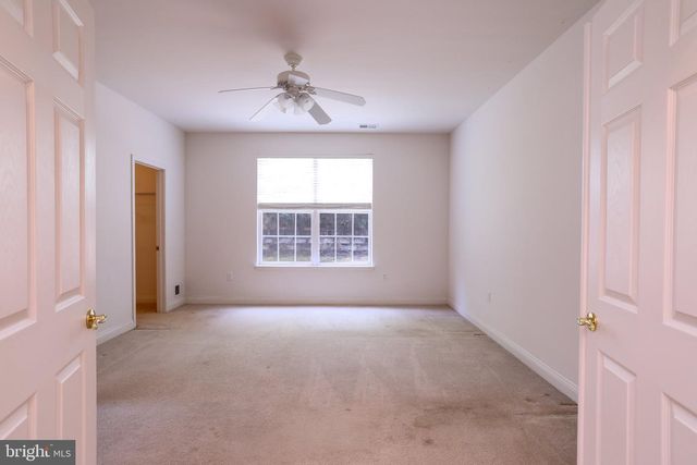 30 SILVER LAKE DR, Barnegat, NJ 08005