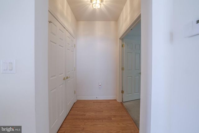 30 SILVER LAKE DR, Barnegat, NJ 08005