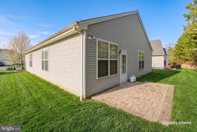 30 SILVER LAKE DR, Barnegat, NJ 08005